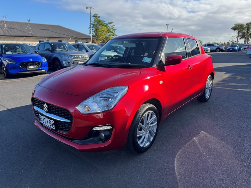 2025 Suzuki Swift GL image 5