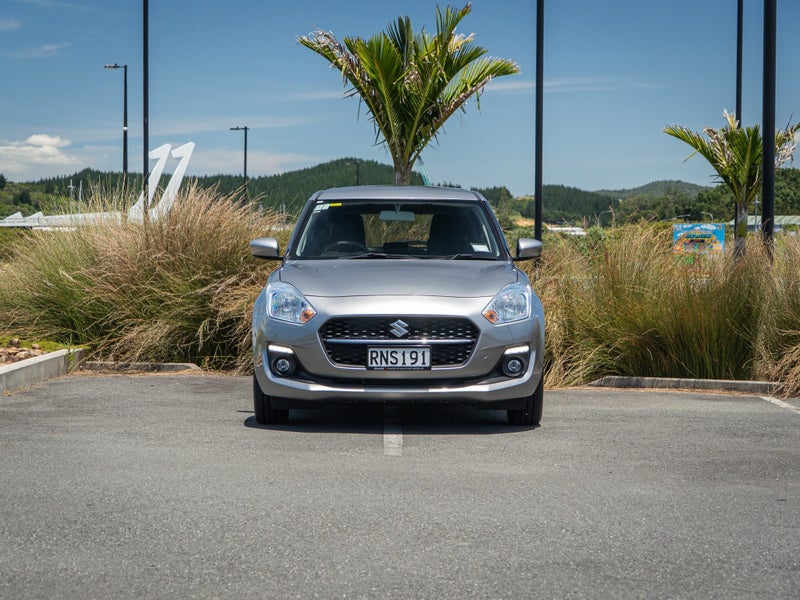 2025 Suzuki Swift GL 1.2 Auto image 4