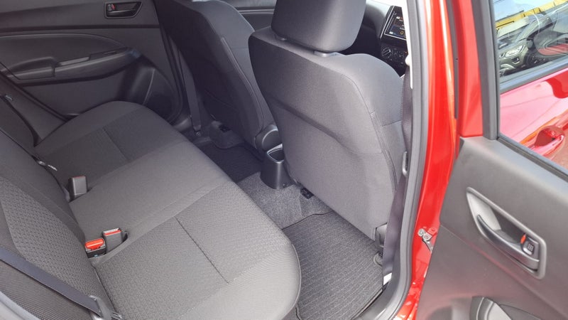 2025 Suzuki Swift GL 1.2 CVT image 5