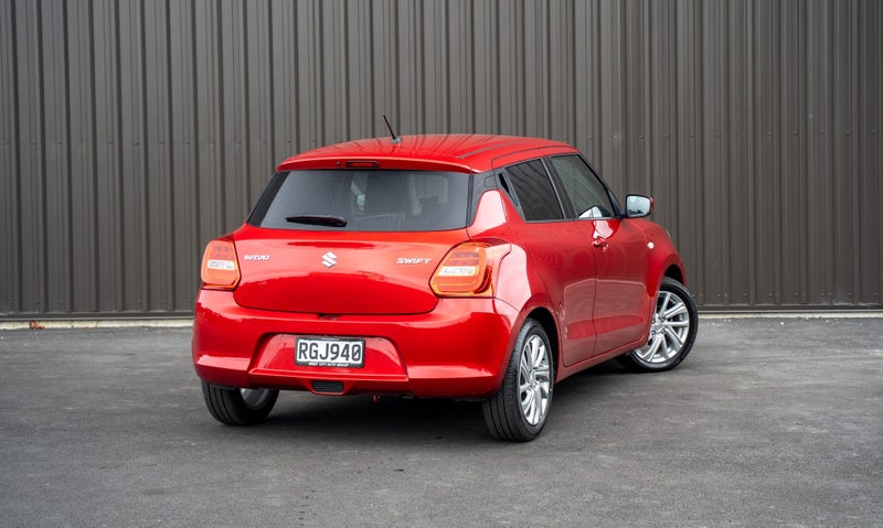 2025 Suzuki Swift Gl 1.2P/Cvt image 2