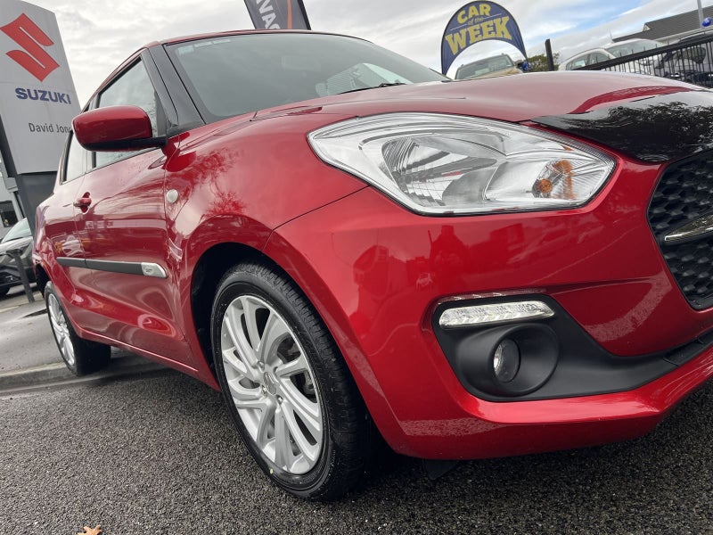 2025 Suzuki Swift GL image 3