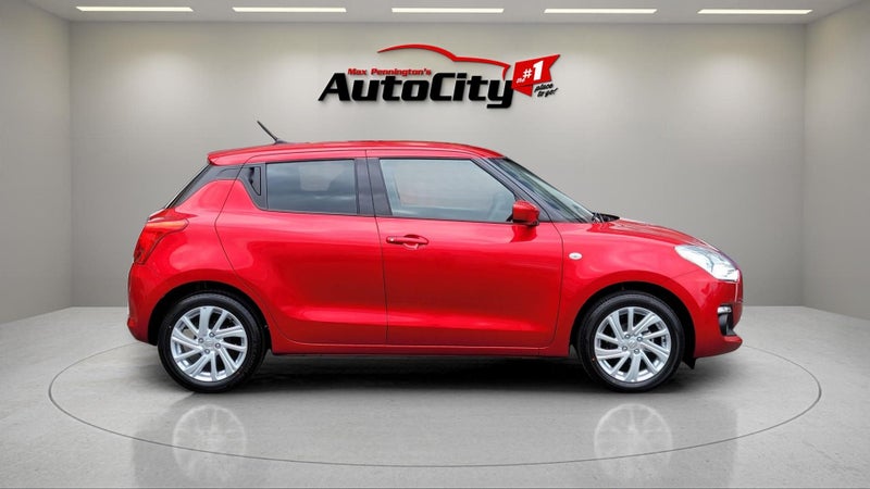 2025 Suzuki Swift GL Auto 1.2L image 3