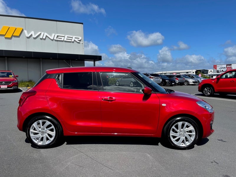2025 Suzuki Swift GL CVT 1.2 image 2