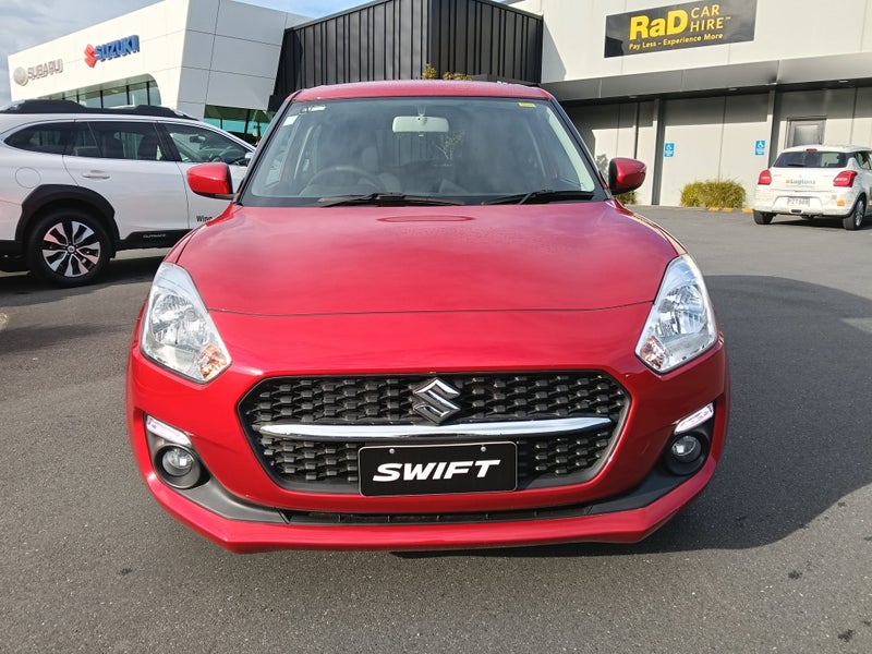 2025 Suzuki Swift GLCB image 2