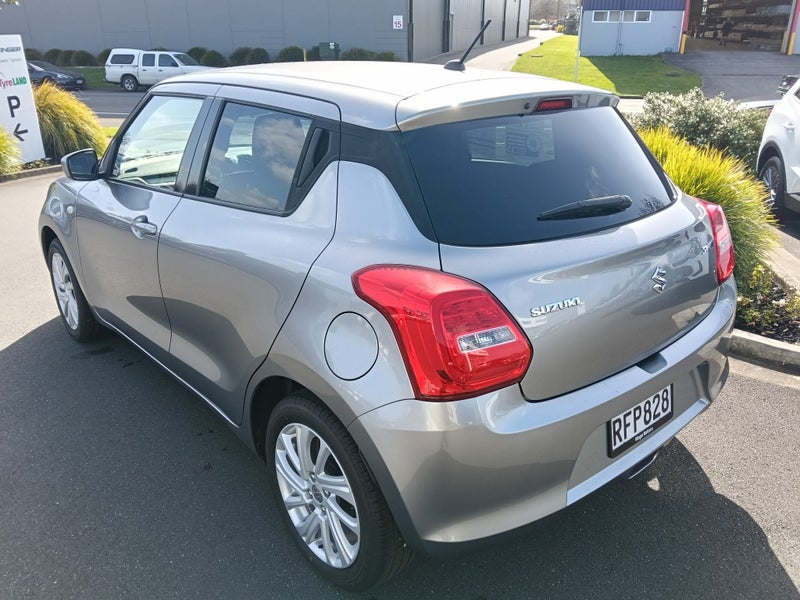 2025 Suzuki Swift GLCB image 3