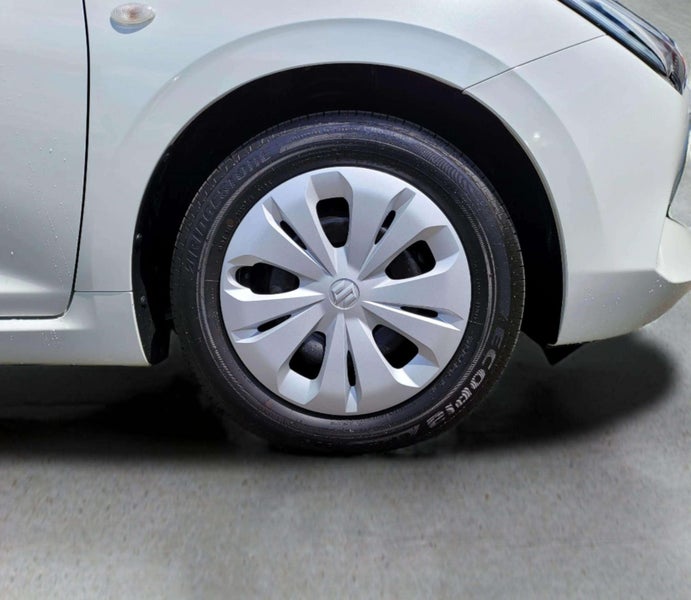 2025 Suzuki Swift GLS 1.2L Petrol Hybrid image 4