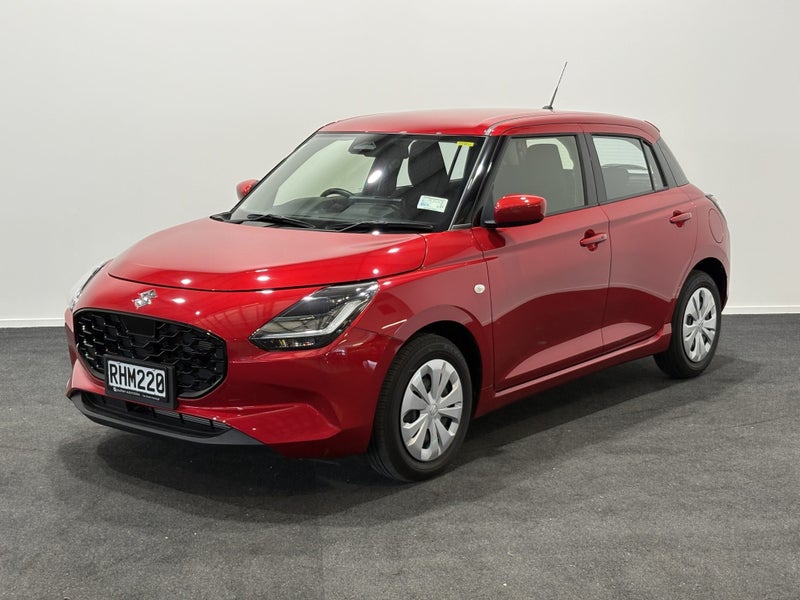 2025 Suzuki Swift GLS image 3