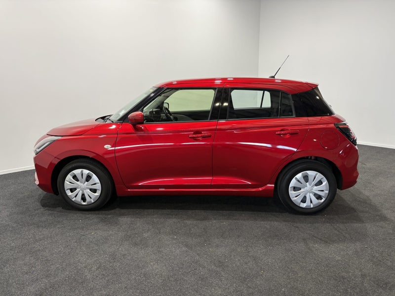 2025 Suzuki Swift GLS image 4
