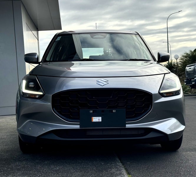 2025 Suzuki Swift GLS Hybrid image 2