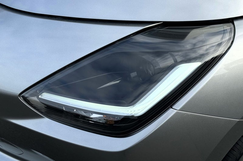 2025 Suzuki Swift GLS Hybrid image 3