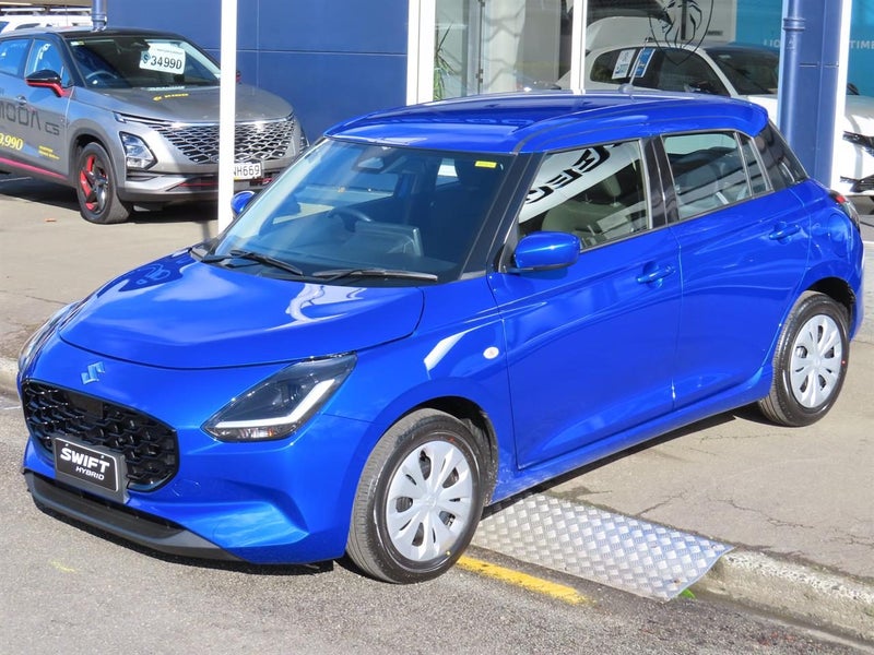 2025 Suzuki Swift GLS HYBRID AUTO image 2