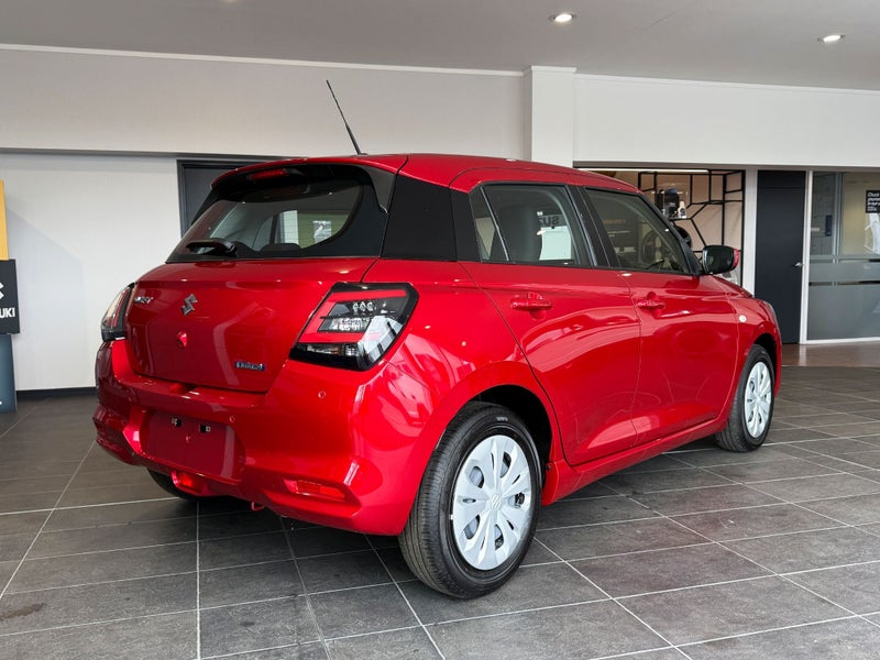 2025 Suzuki Swift GLS Manual image 3