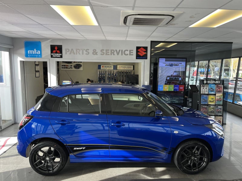 2025 Suzuki Swift GLS SR image 4