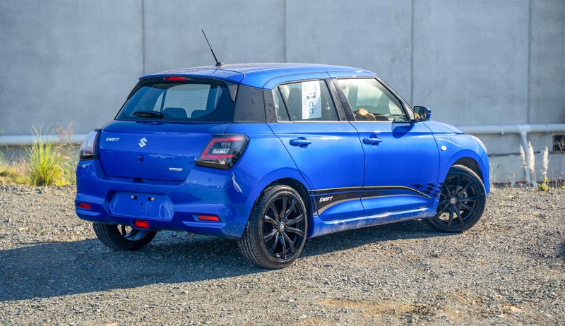 2025 Suzuki Swift Glsc 1.2Pmh/Cvt image 2