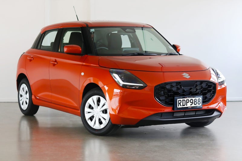 2025 Suzuki Swift GLSC image 2