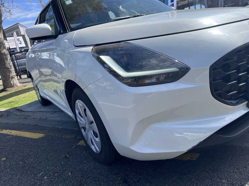 2025 Suzuki Swift GLSC image 3