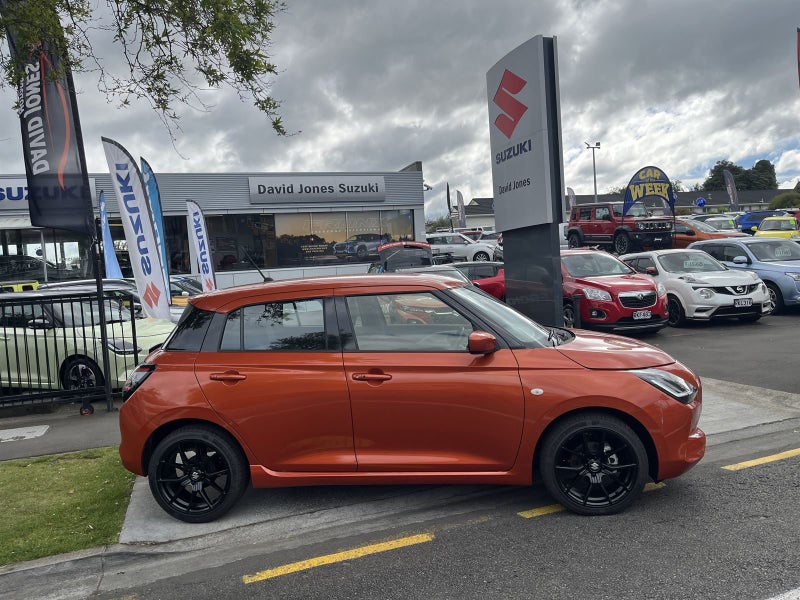 2025 Suzuki Swift GLSC RS image 4