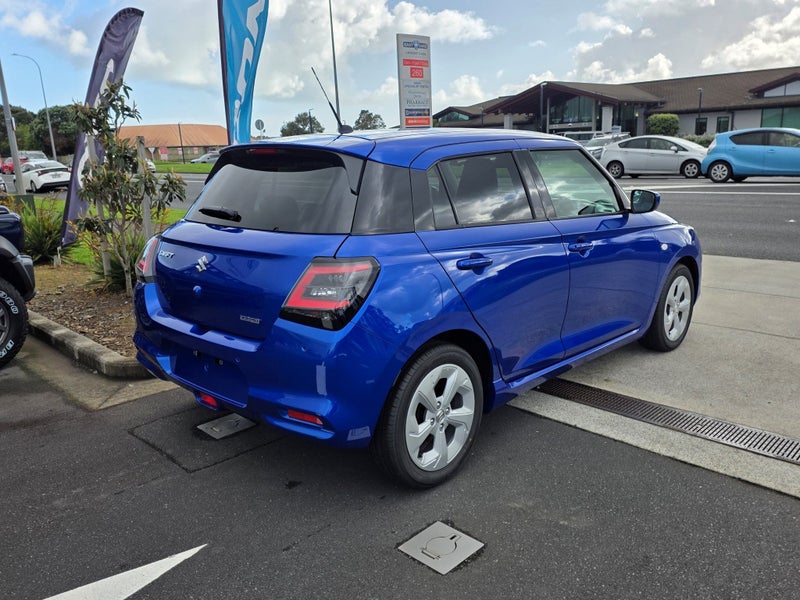 2025 Suzuki Swift GLZ Hybrid image 5