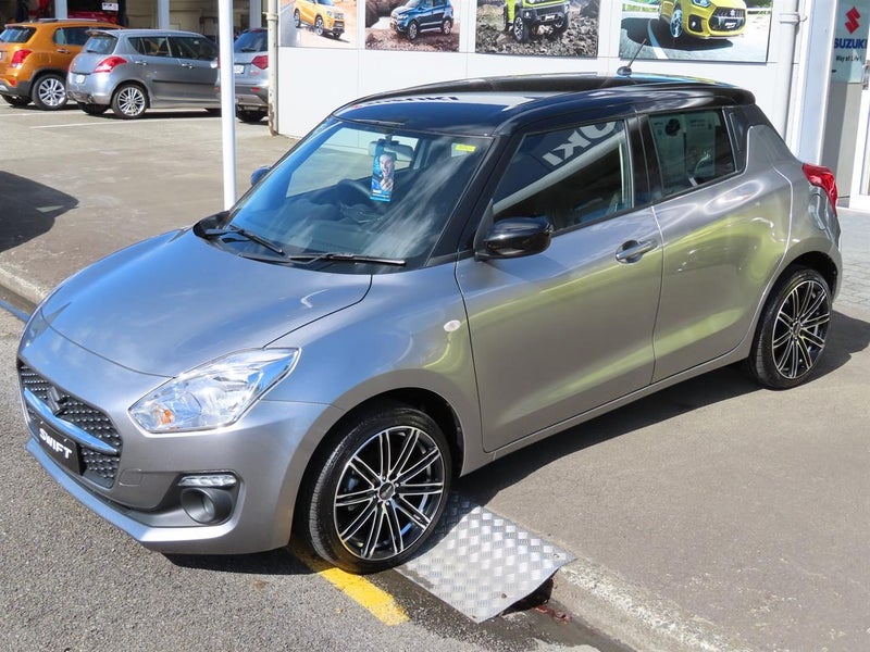 2025 Suzuki Swift GT SPECIAL EDITION AUTO image 2