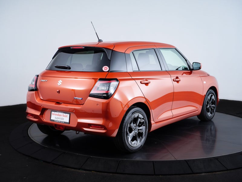 2025 Suzuki Swift Hybrid 1.2 GLZC CVT image 4