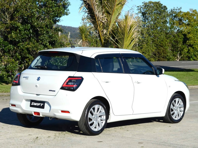 2025 Suzuki Swift PLUS Manual image 4