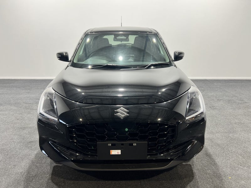2025 Suzuki Swift RS Hyrbrid image 2