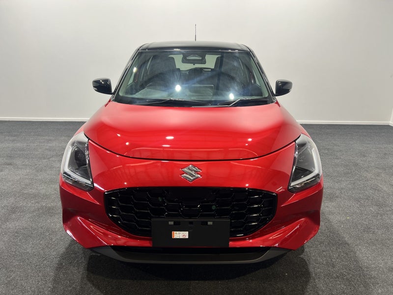 2025 Suzuki Swift RS Hyrbrid image 2