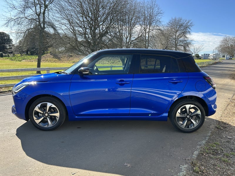 2025 Suzuki Swift RSC 1.2 CVT Hybrid image 5