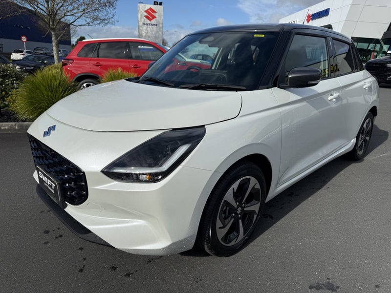 2025 Suzuki Swift RSC 1.2 CVT Hybrid image 3