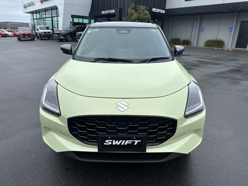 2025 Suzuki Swift RSC 1.2 CVT Hybrid image 2