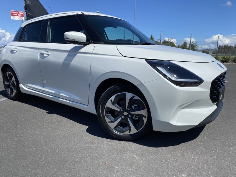 2025 Suzuki Swift RSC 1.2PMH/CVT image 5