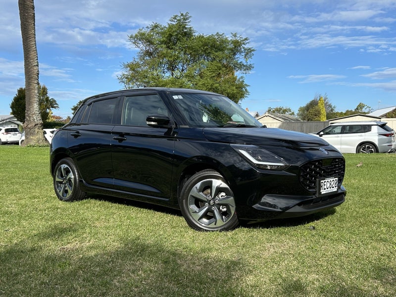 2025 Suzuki Swift RSC 1.2Pmh/Cvt image 1