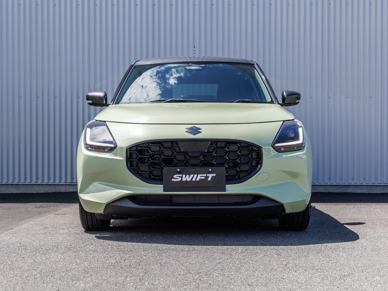 2025 Suzuki Swift RSC AUTO TWO TONE HYBRID image 2