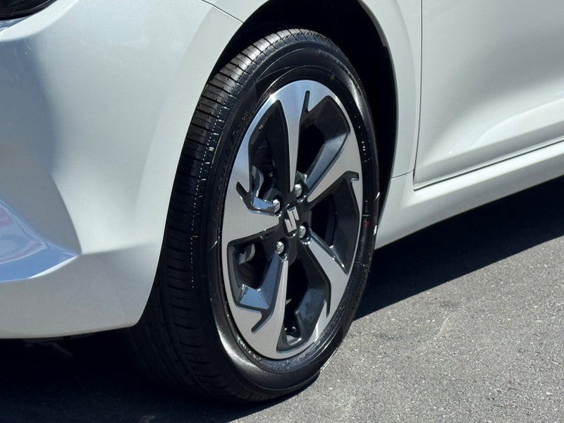 2025 Suzuki Swift RSC Hybrid image 3