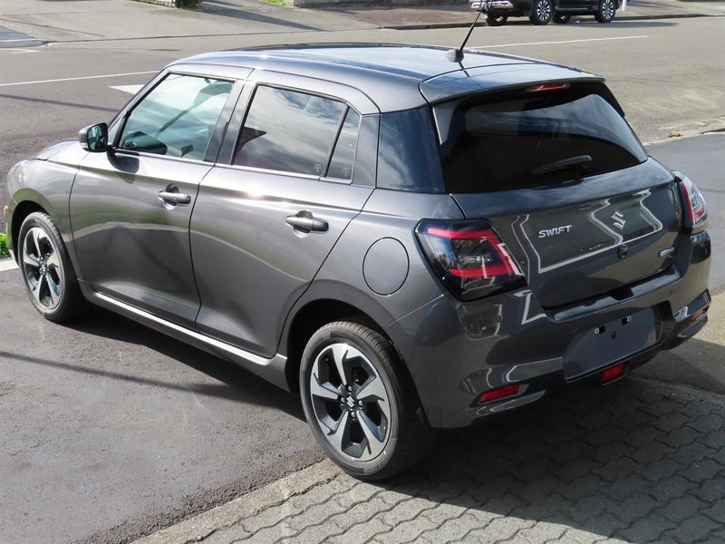 2025 Suzuki Swift RSC HYBRID AUTO image 4