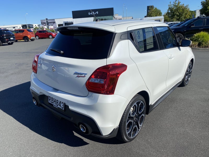 2025 Suzuki Swift Sport 1.4T image 4