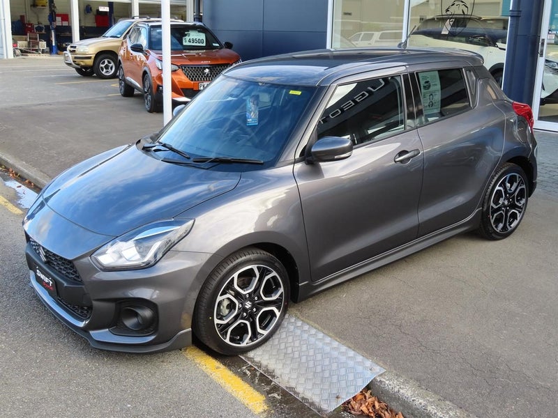2025 Suzuki Swift SPORT 1.4T AUTO image 2