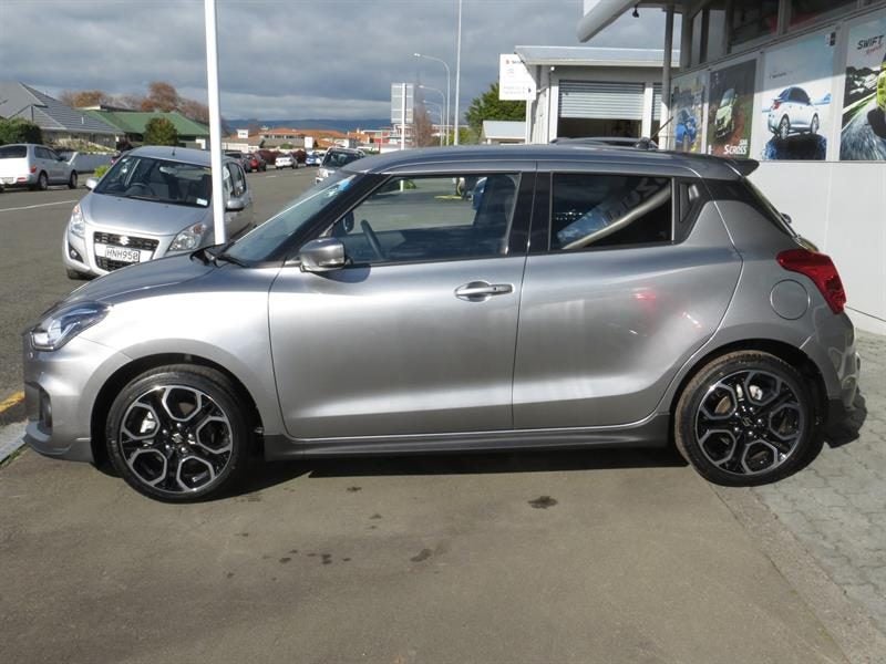 2025 Suzuki Swift SPORT 1.4T AUTO image 3