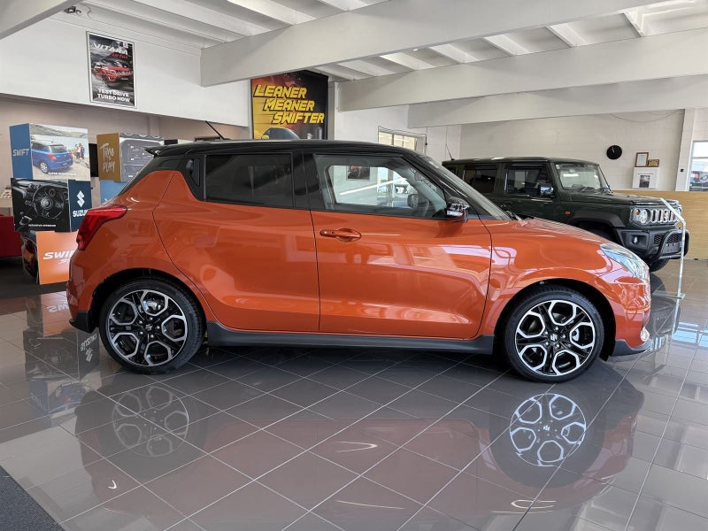 2025 Suzuki Swift SPORT image 2