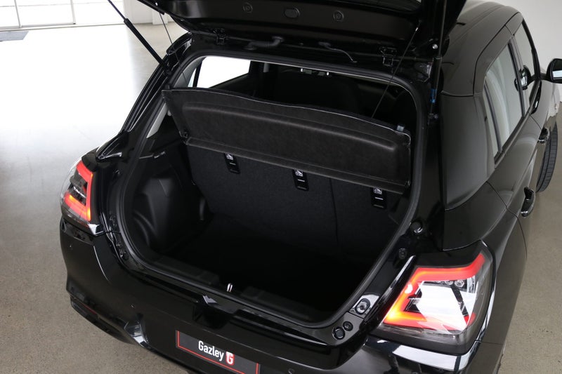 2025 Suzuki Swift SR image 5