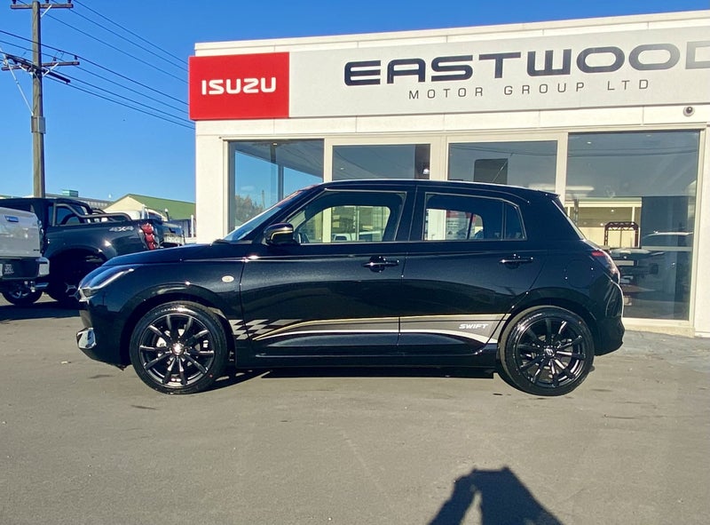 2025 Suzuki Swift SR Special Edition image 2