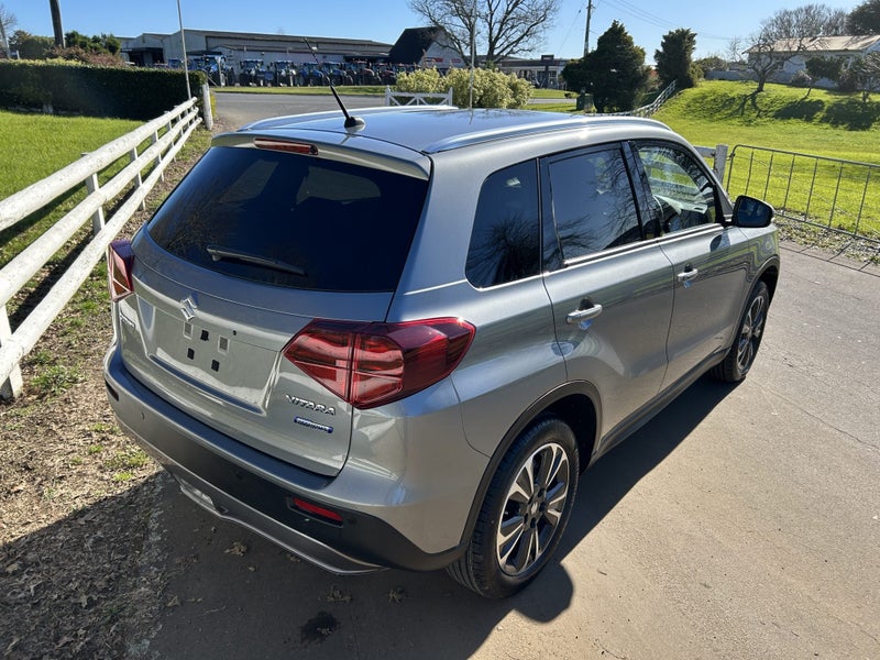 2025 Suzuki Vitara 1.4 2WD Hybrid image 4