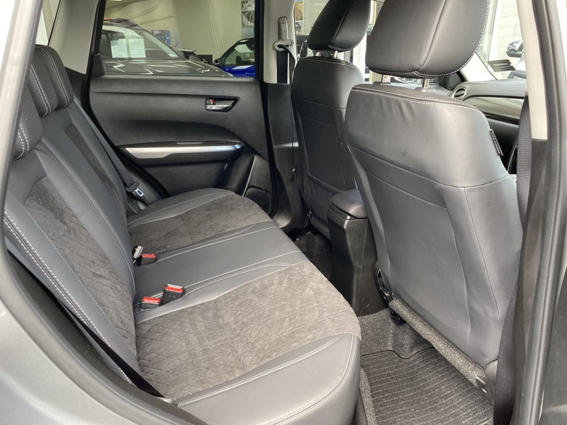 2025 Suzuki Vitara Hybrid 1.4 Turbo 2WD Auto image 5