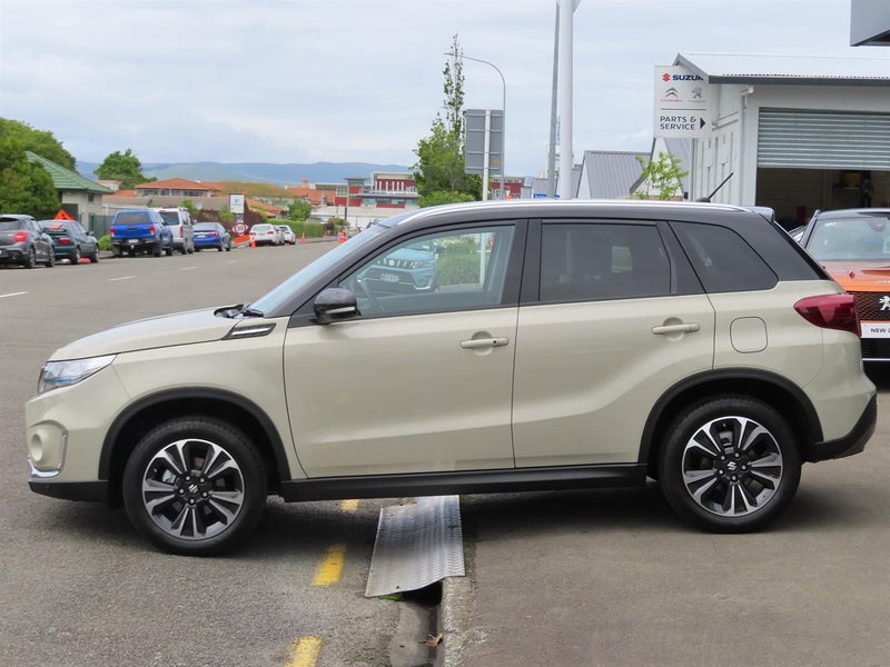 2025 Suzuki Vitara HYBRID JLX AUTO image 3