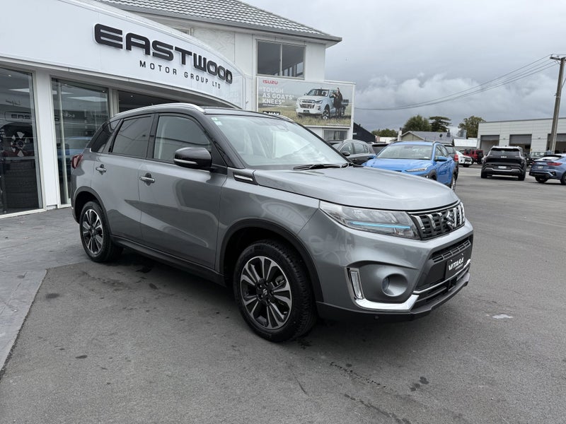 2025 Suzuki Vitara JLX 2WD Hybrid 1.4 image 2