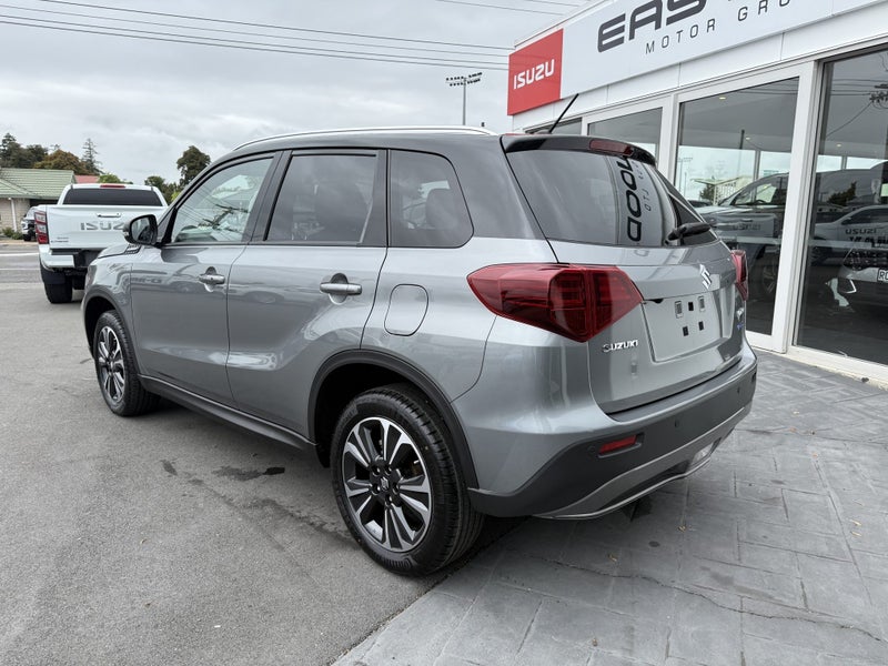 2025 Suzuki Vitara JLX 2WD Hybrid 1.4 image 5