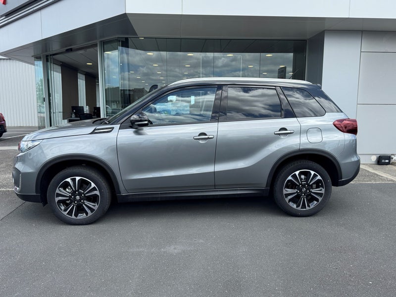 2025 Suzuki Vitara JLX Hybrid image 4