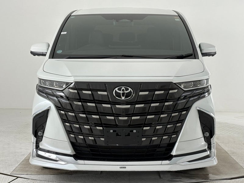 2025 Toyota Alphard 2.5 Hybrid Executive Lounge... image 3