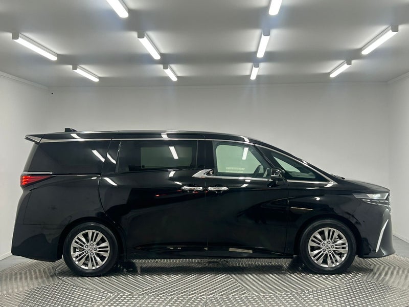 2025 Toyota Alphard 2.5 Hybrid Z 7 Seater image 2