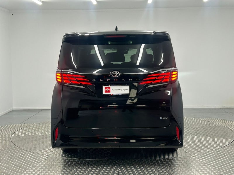 2025 Toyota Alphard 2.5 Hybrid Z 7 Seater image 4